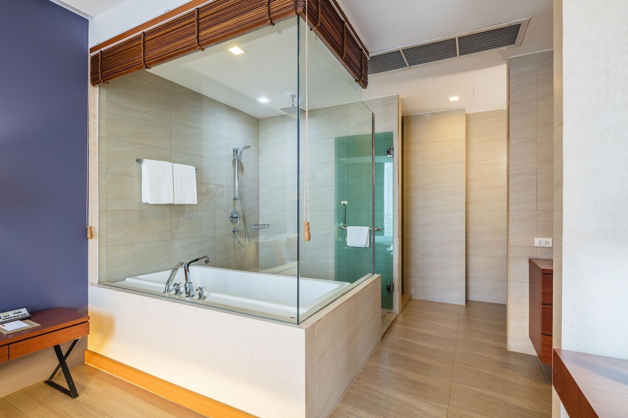 Hotel Solo, Sukhumvit 2, Bangkok - Sha Extra Plus Ngoại thất bức ảnh