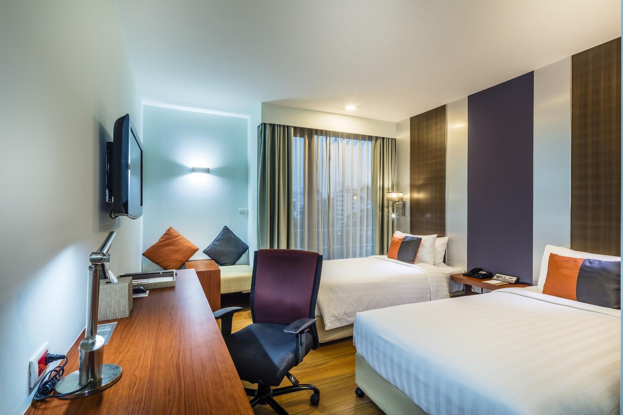 Hotel Solo, Sukhumvit 2, Bangkok - Sha Extra Plus Ngoại thất bức ảnh