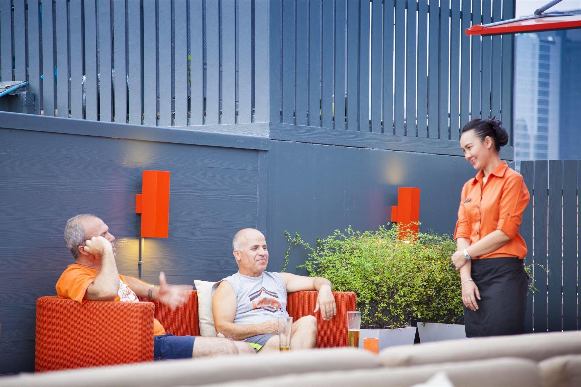 Hotel Solo, Sukhumvit 2, Bangkok - Sha Extra Plus Ngoại thất bức ảnh