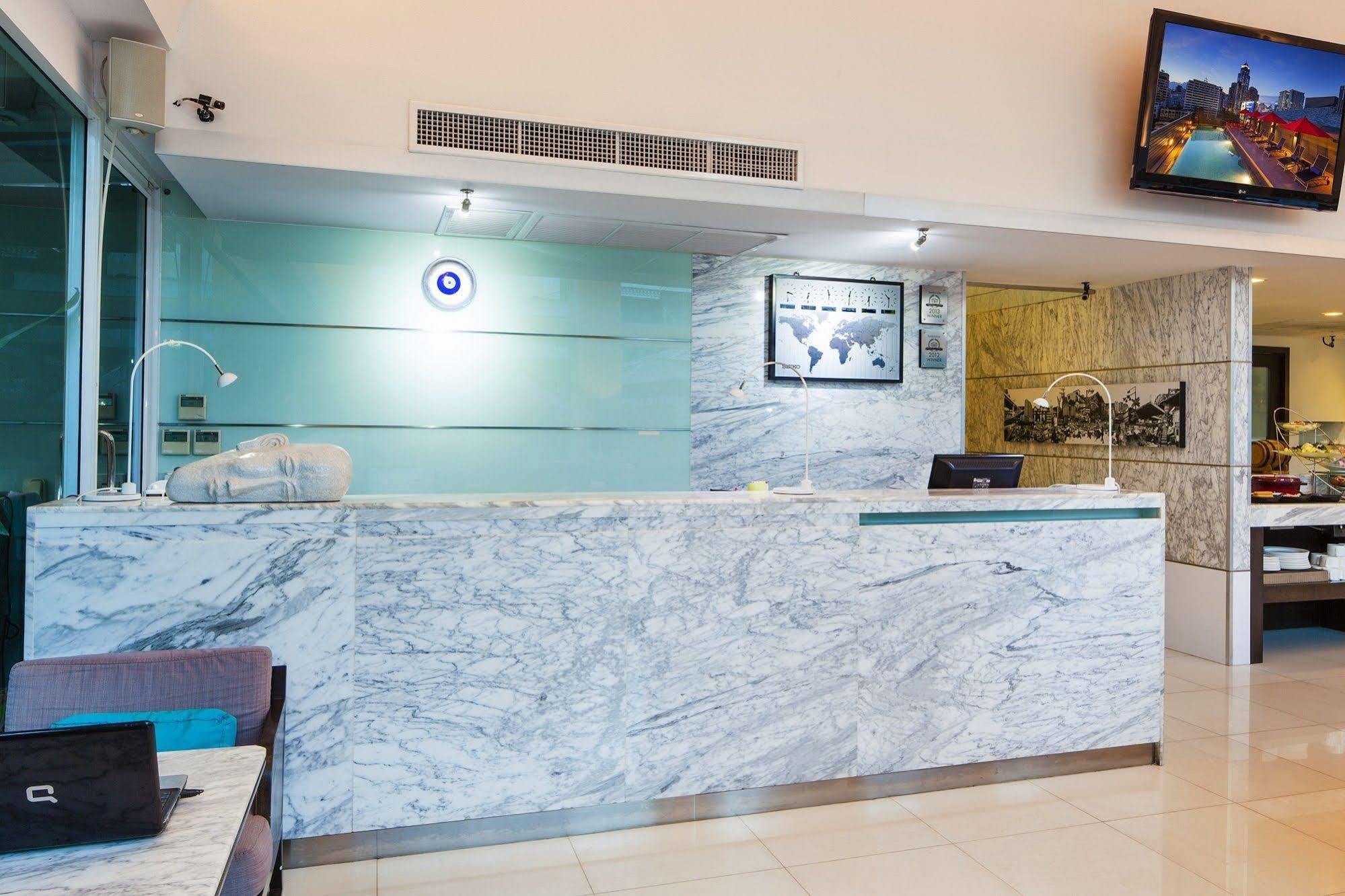 Hotel Solo, Sukhumvit 2, Bangkok - Sha Extra Plus Ngoại thất bức ảnh